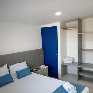 cozzy-studio-inside-walled-city-historic-center.cartagena-hotels.org/